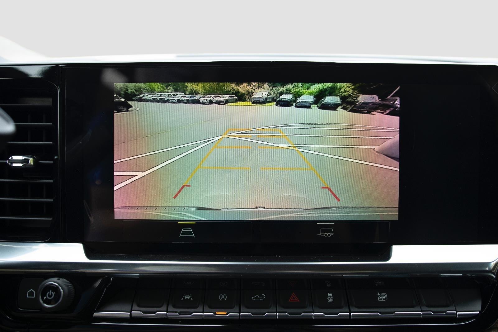2025 Chevrolet Silverado 1500 LT photo 16