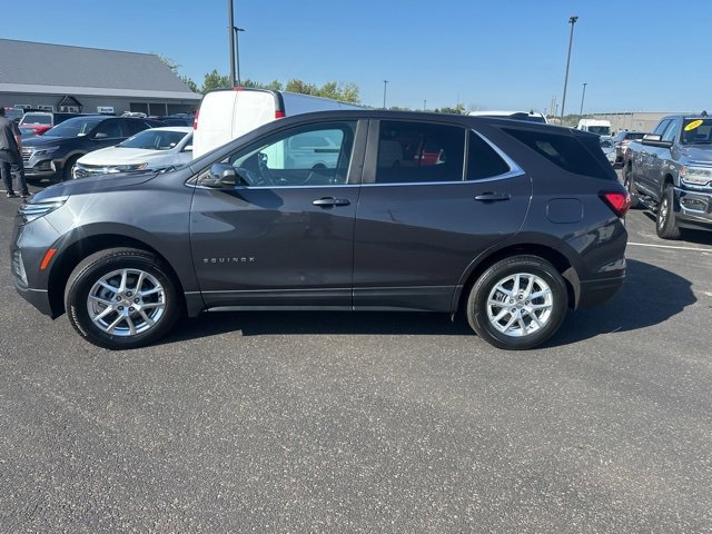 2022 Chevrolet Equinox LT photo 4