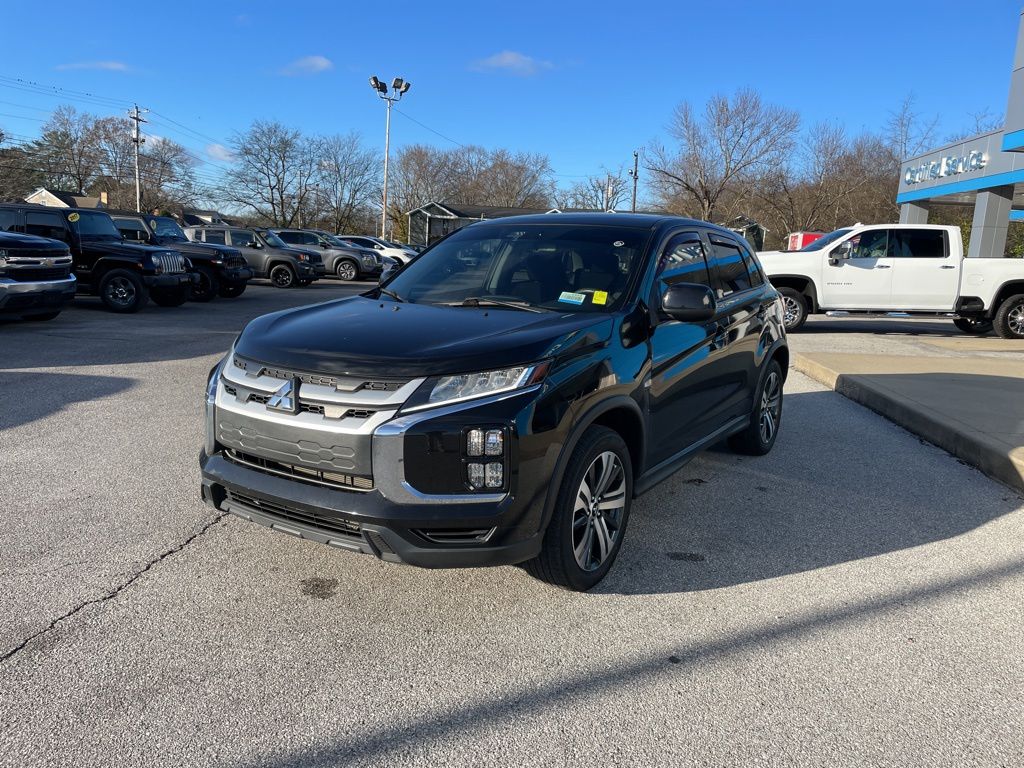 2021 Mitsubishi Outlander Sport photo 3