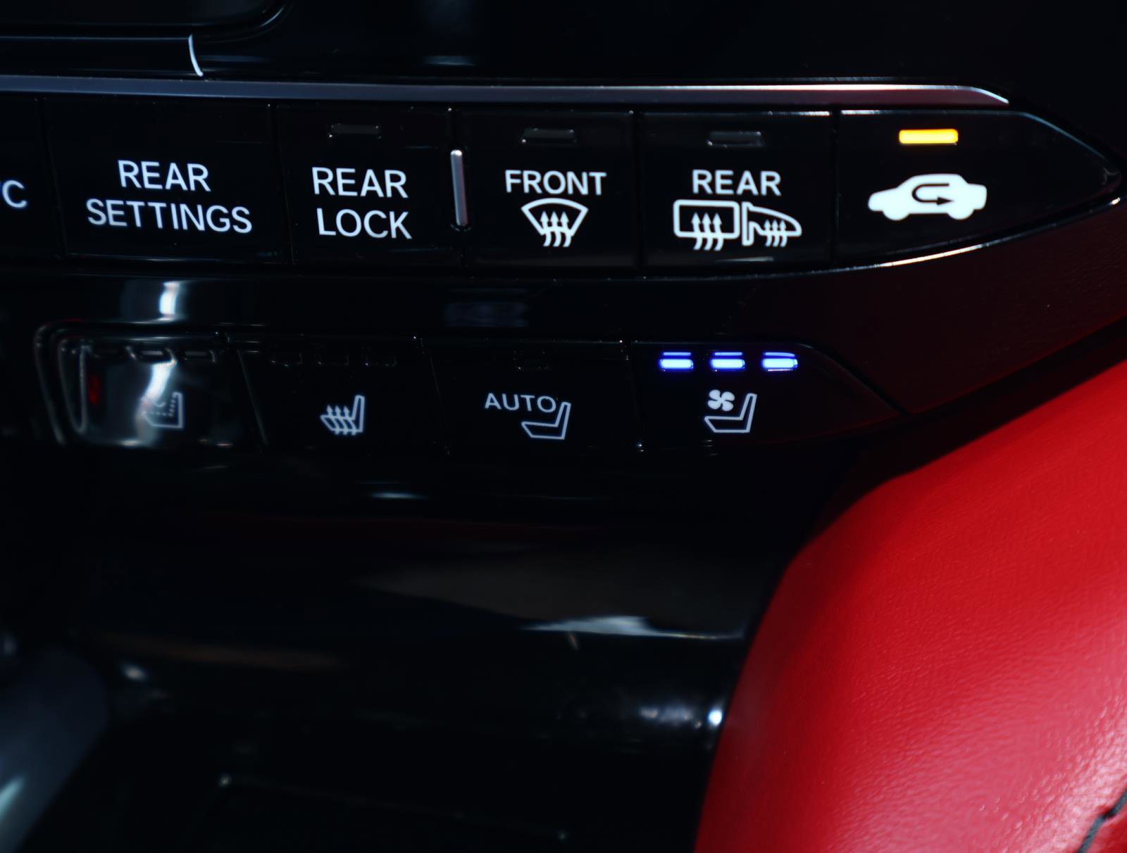 2022 Acura MDX Type S Advance photo 28