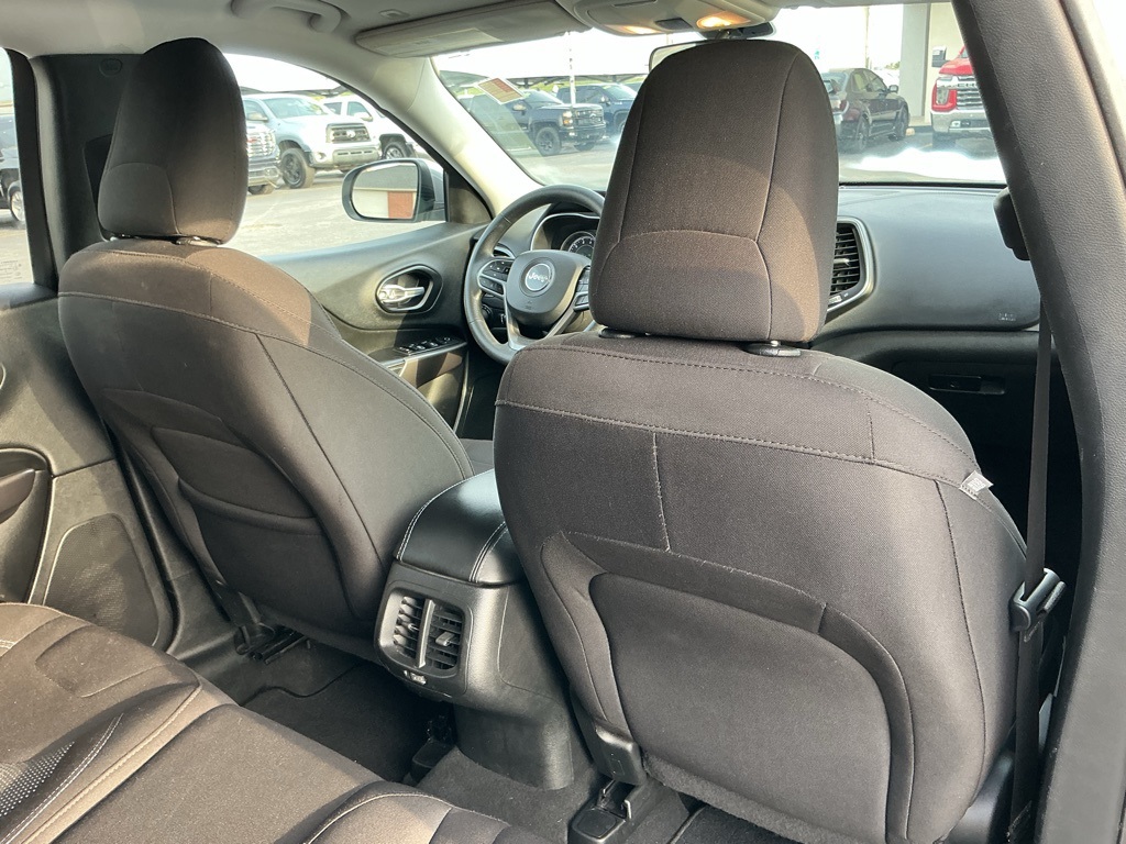 2019 Jeep Cherokee Latitude photo 27