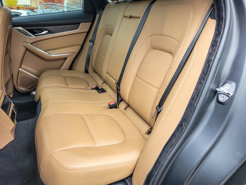 2022 JAGUAR F-PACE - Image 8