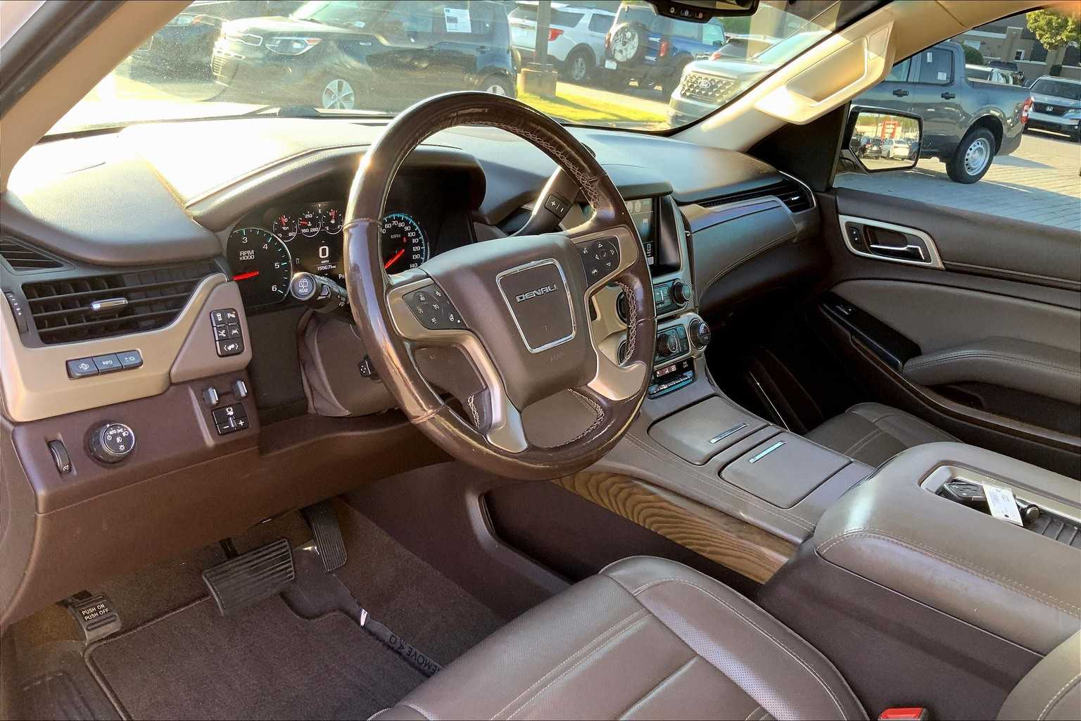 2018 Gmc Yukon XL Denali photo 16