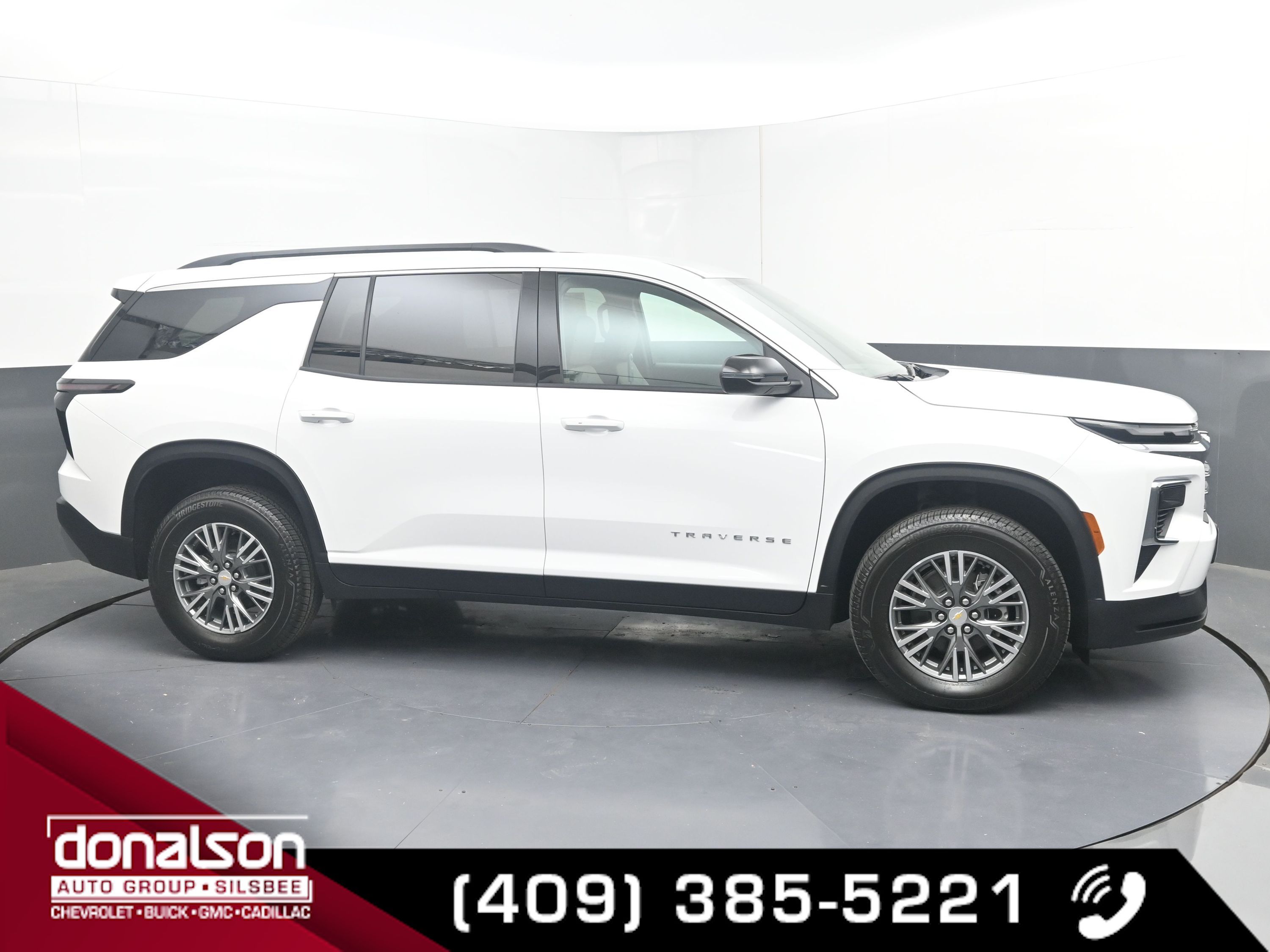 2026 Chevrolet Traverse photo 27