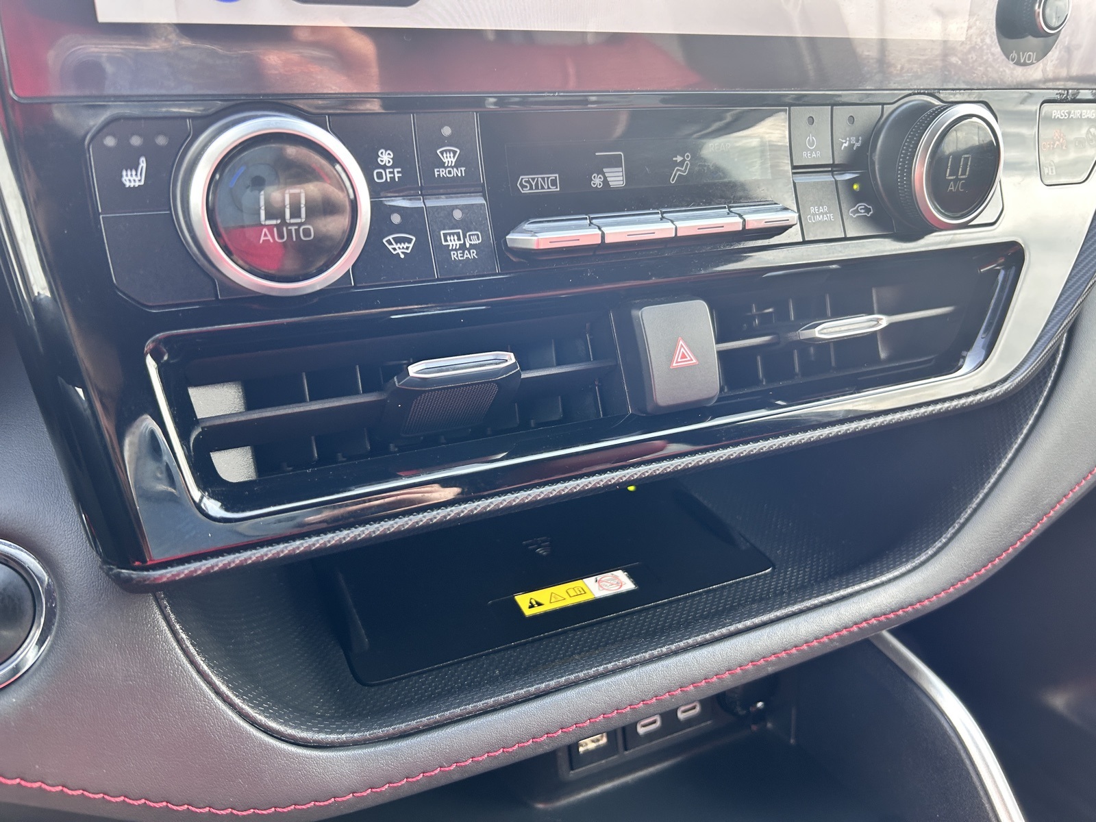 2023 Toyota Highlander XSE photo 37