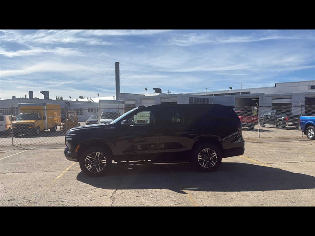 2026 Chevrolet Tahoe Z71 photo 2
