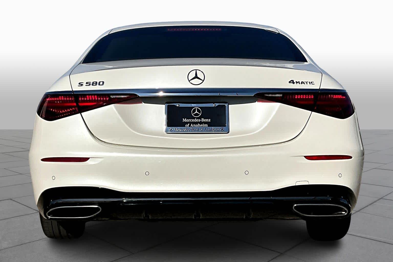 2023 Mercedes Benz S 580 4MATIC photo 4