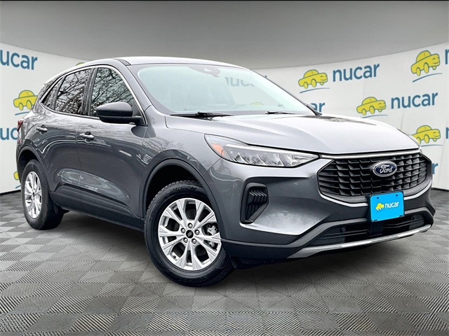 2024 Ford Escape Active's photo