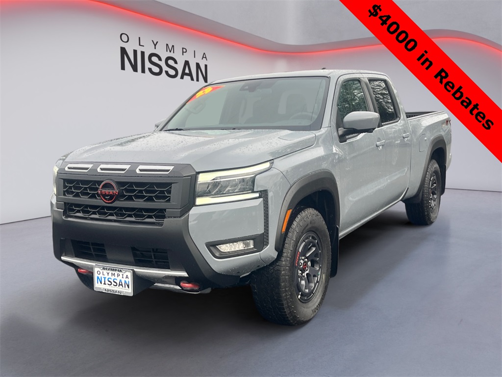 2025 Nissan Frontier PRO-4X's photo