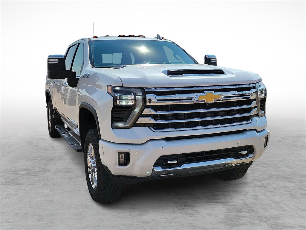 2024 Chevrolet Silverado 2500HD High Country photo 2