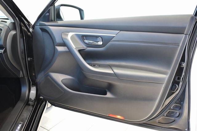 2017 Nissan Altima 2.5 SL photo 10