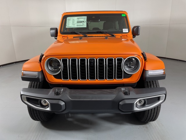 2025 Jeep Wrangler Sahara photo 3