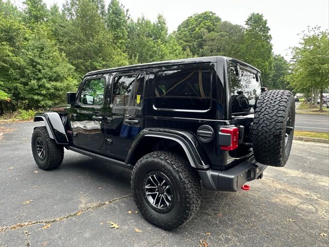 2025 Jeep Wrangler Rubicon photo 7