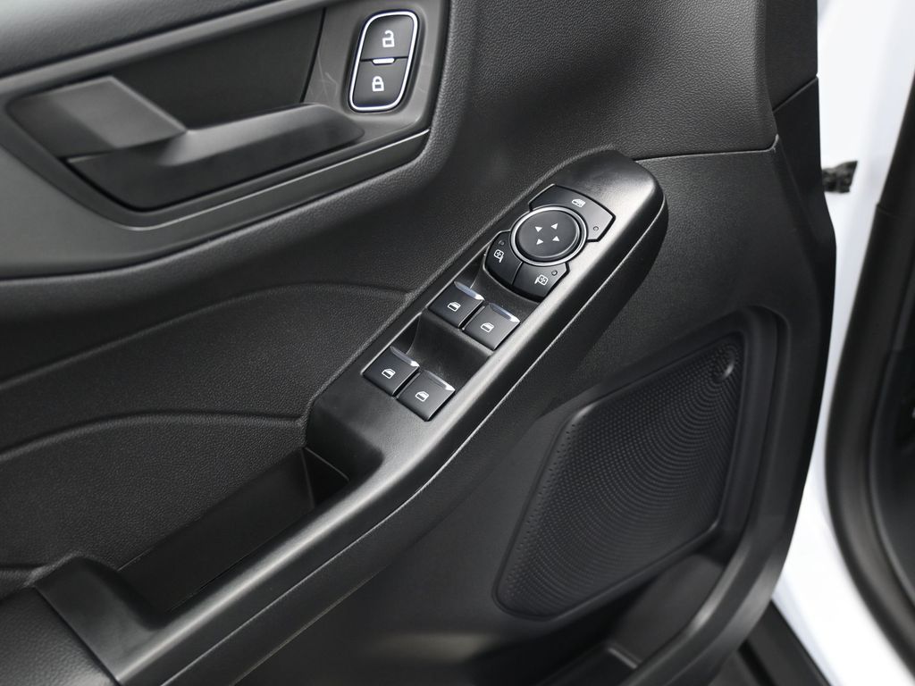 2025 Ford Escape Active photo 8