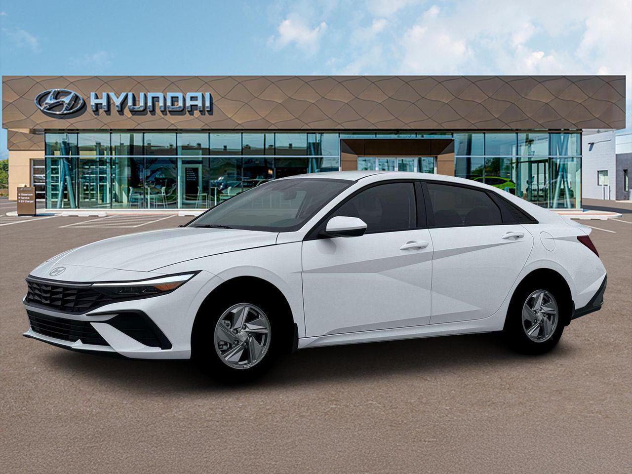 2026 Hyundai Elantra SE photo 2