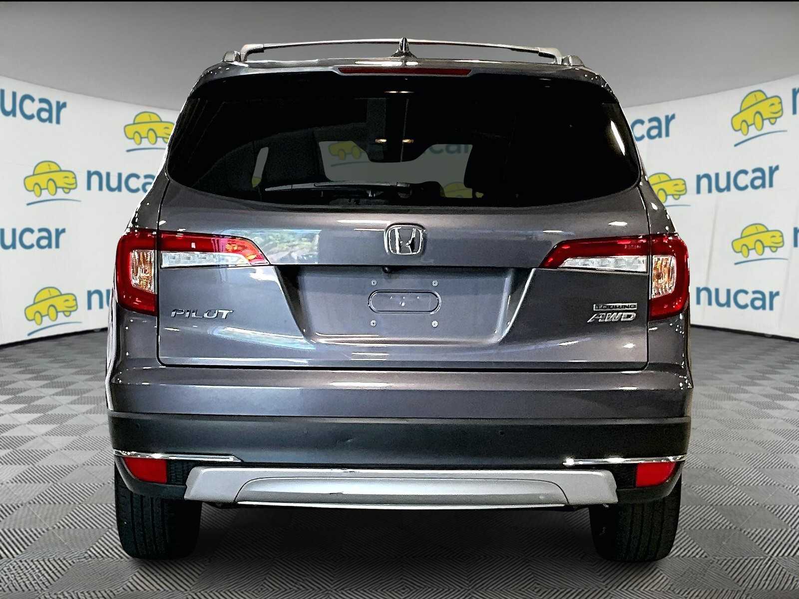 2020 Honda Pilot Touring photo 5