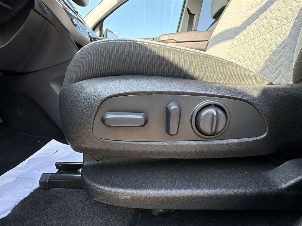 2022 Chevrolet Equinox LT photo 13