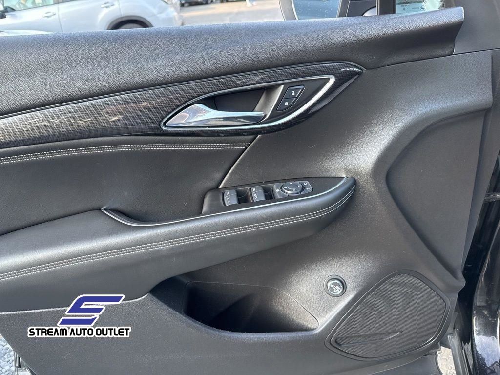 2022 Buick Envision Preferred photo 13