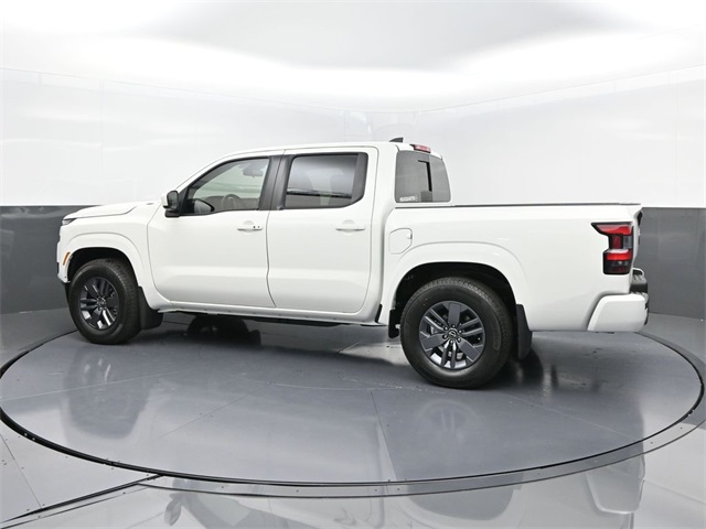 2025 Nissan Frontier SV photo 4