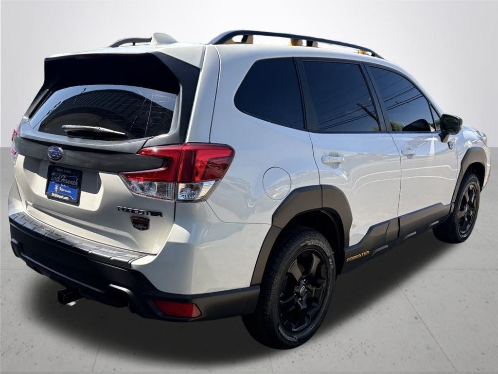 2022 Subaru Forester Wilderness photo 7