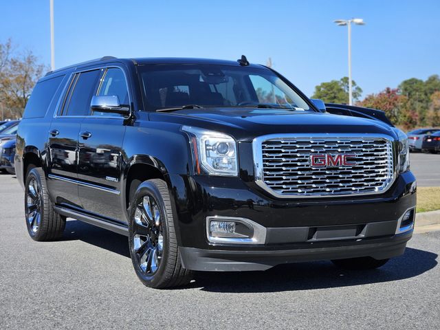 2019 GMC Yukon XL Denali's photo