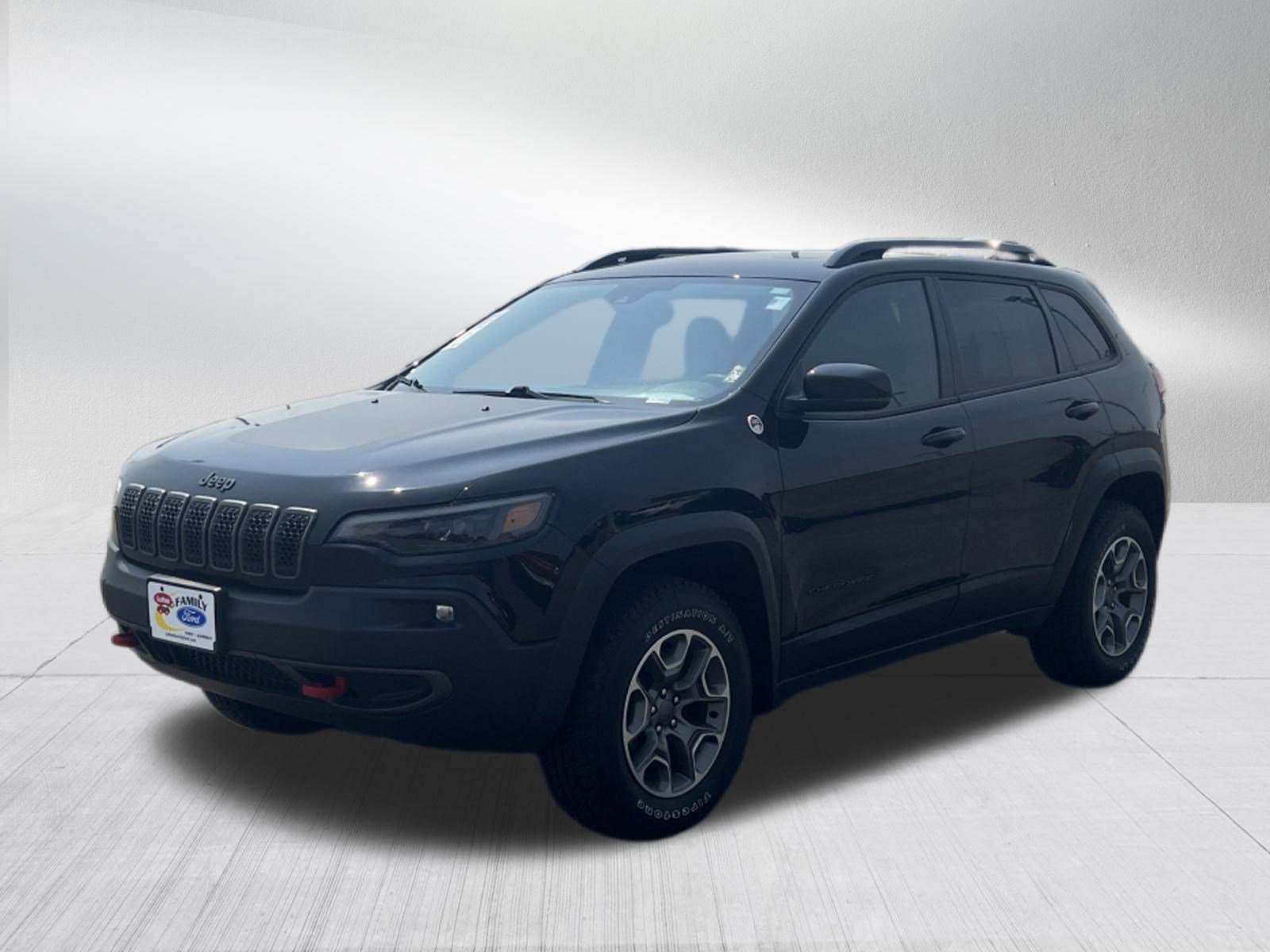 2022 Jeep Cherokee Trailhawk photo 3