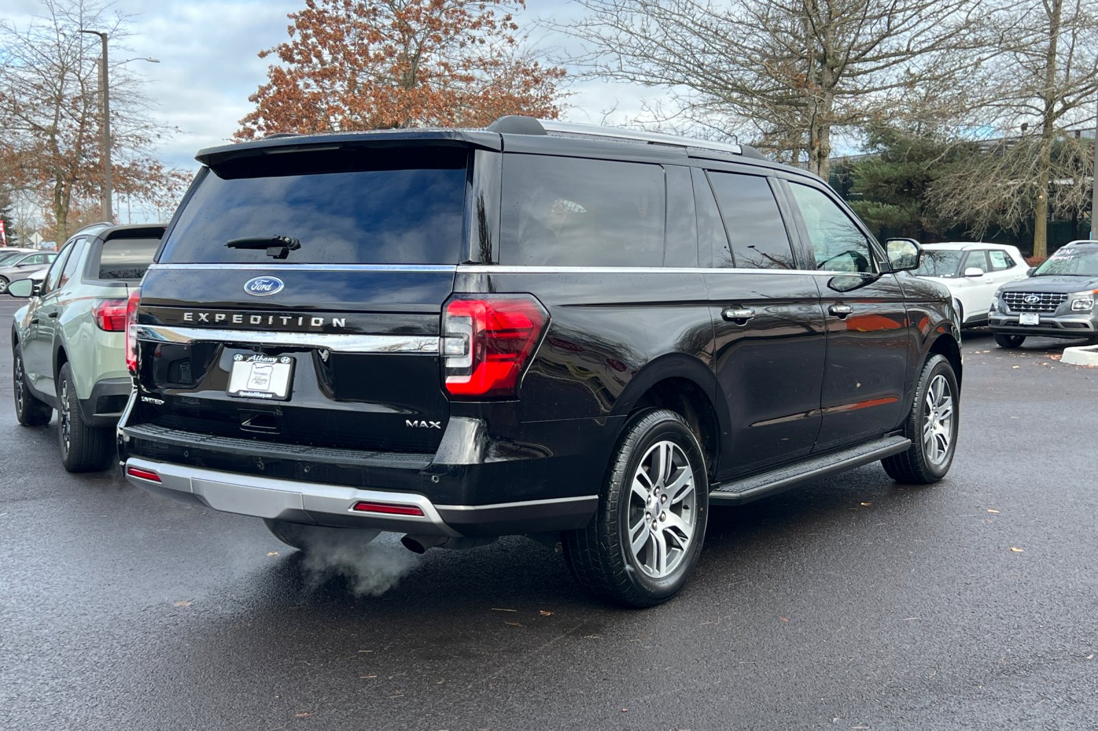 2024 Ford Expedition MAX Limited photo 3