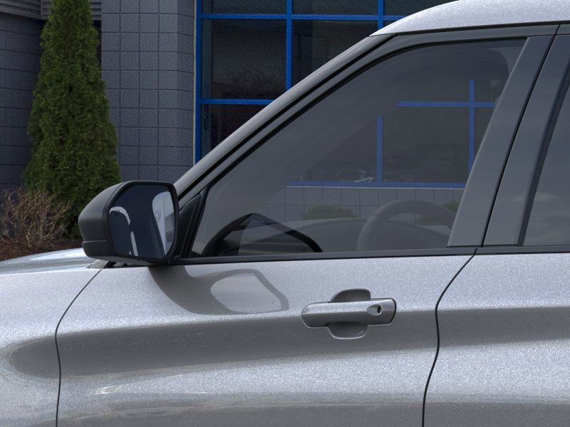 2025 Ford Explorer photo 16