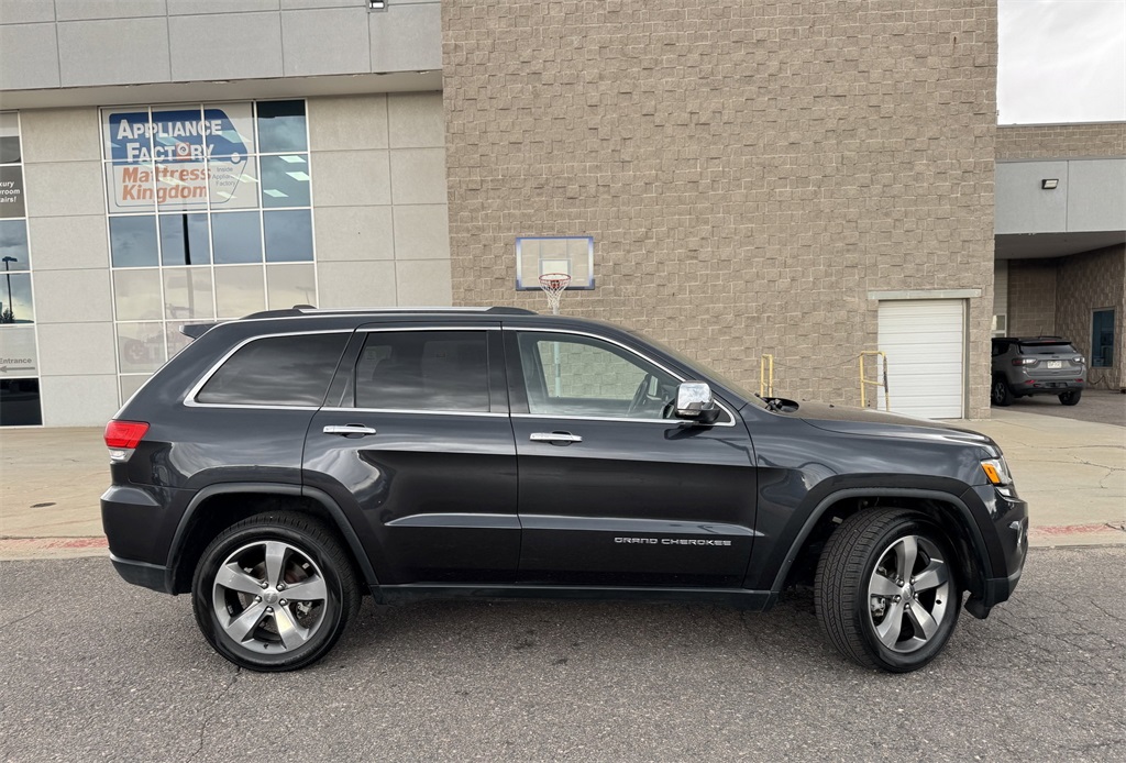 2015 Jeep Grand Cherokee Limited photo 4