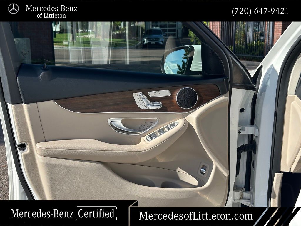 2021 Mercedes Benz GLC 300 4MATIC photo 10
