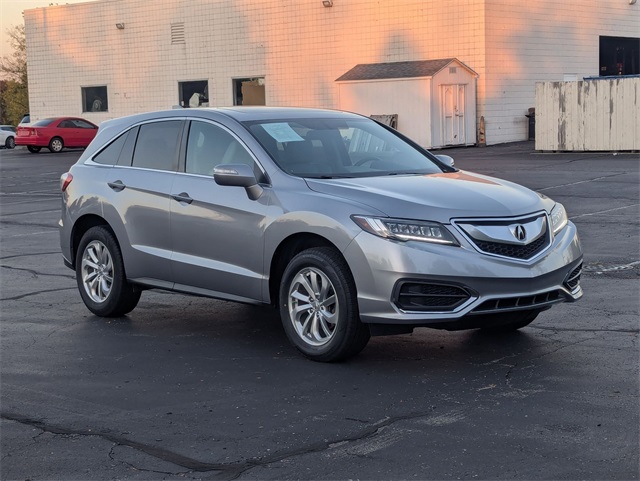 2018 Acura RDX Base Plus photo 4