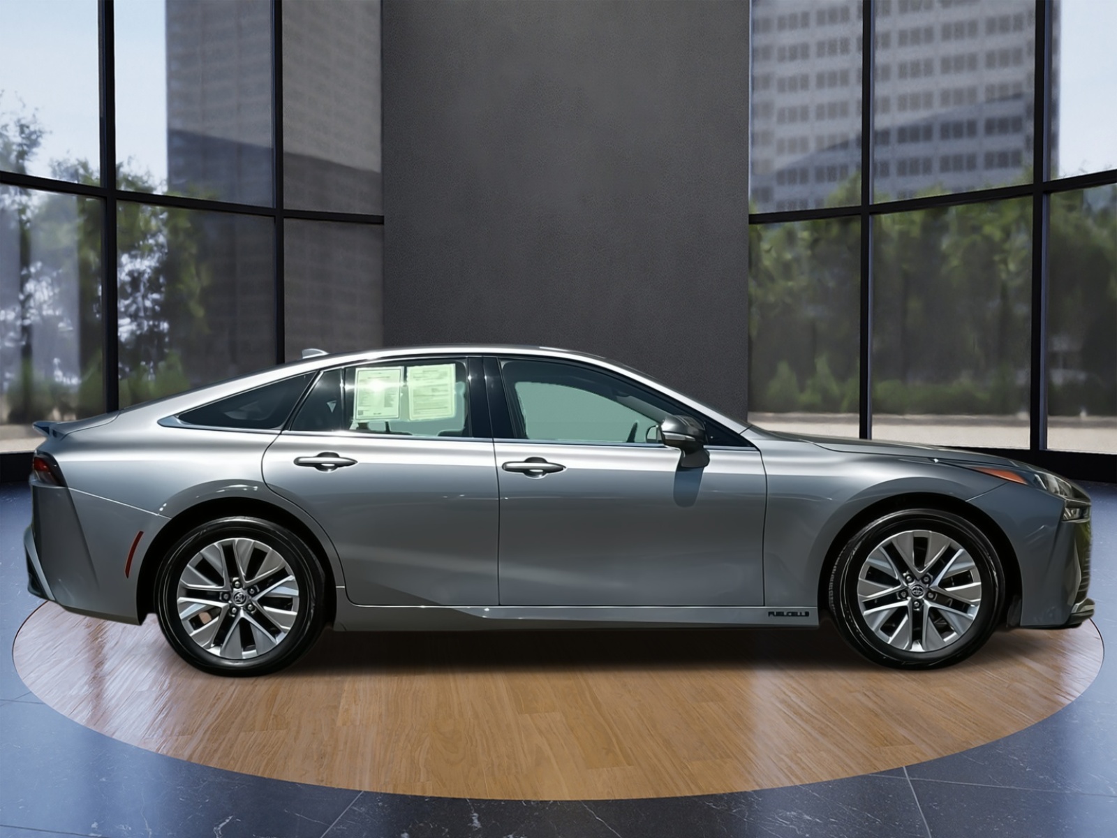 2021 Toyota Mirai XLE photo 2