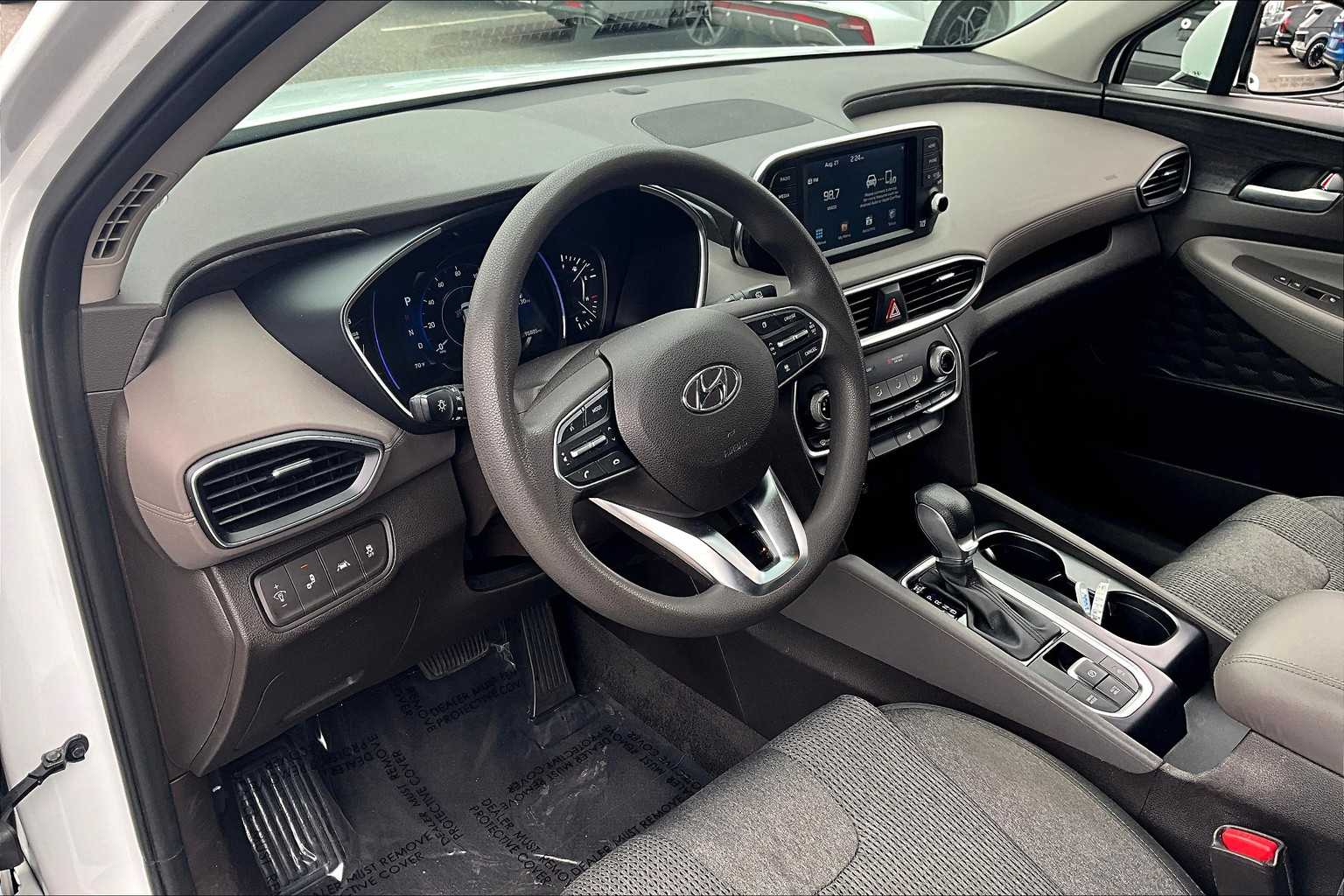 2020 Hyundai Santa Fe SEL photo 14