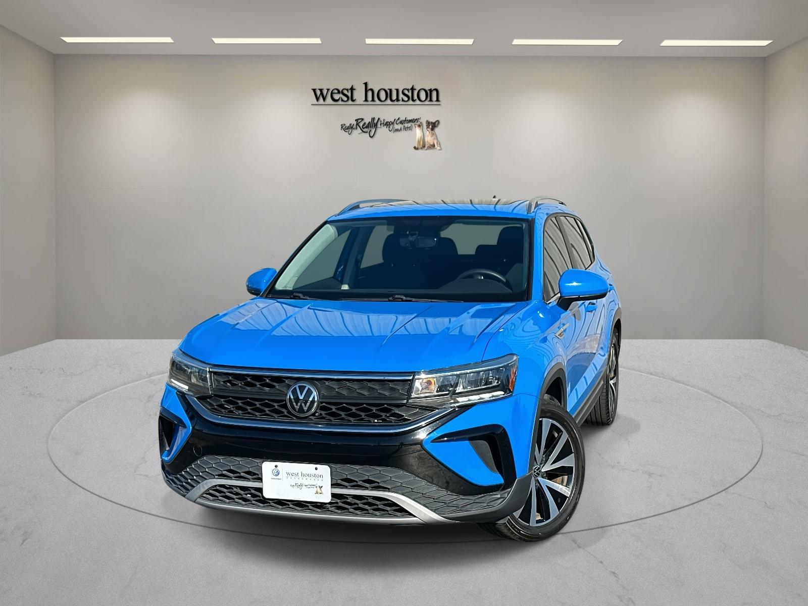 2022 Volkswagen Taos SE's photo