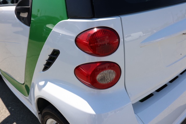2015 Smart Fortwo Electric Drive photo 6