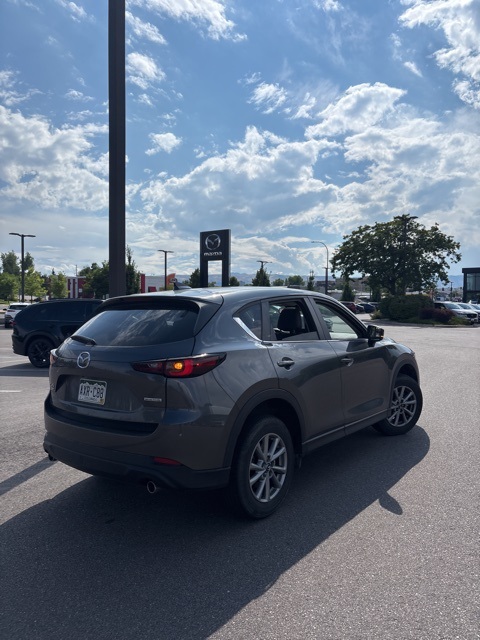 2023 Mazda CX-5 2.5 S Preferred photo 4