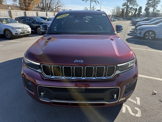 2021 Jeep Grand Cherokee Overland photo 2