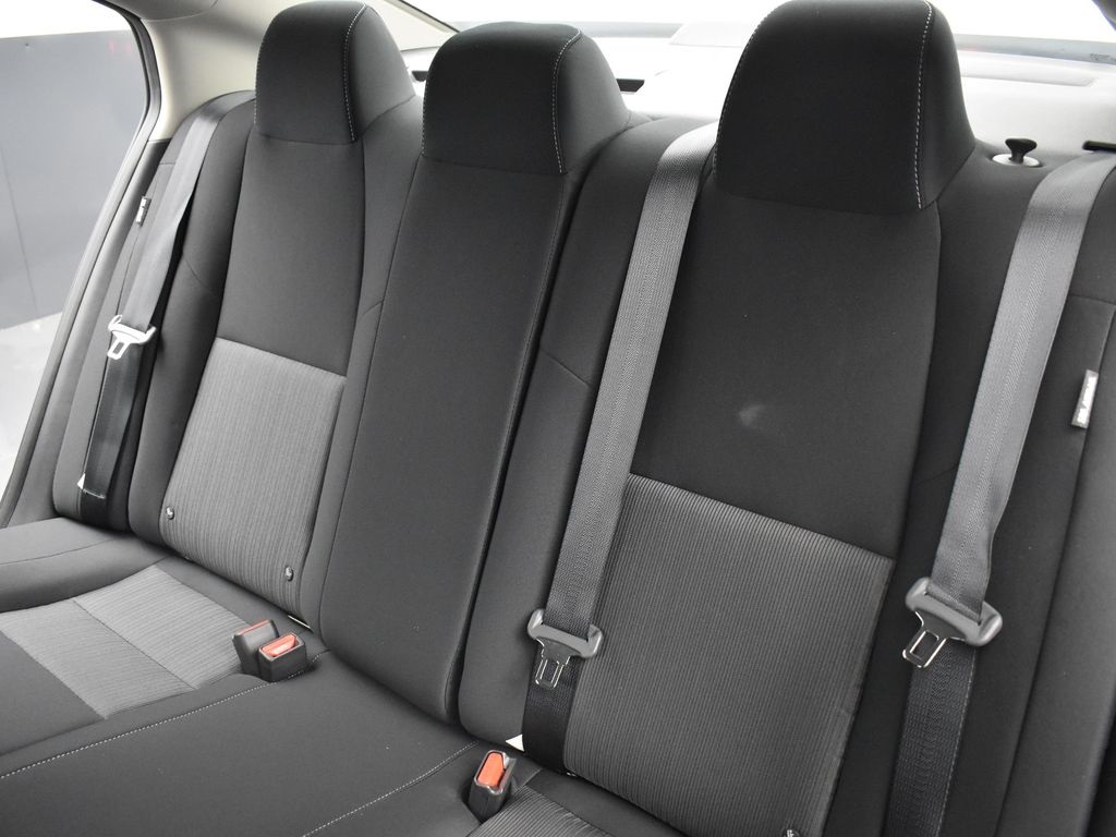 2025 Nissan Sentra SV photo 12