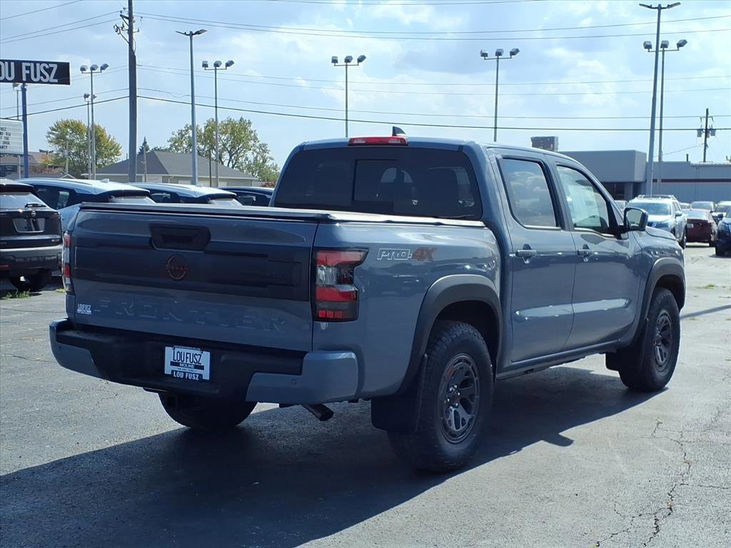 2026 Nissan Frontier Crew Cab PRO-4X photo 3