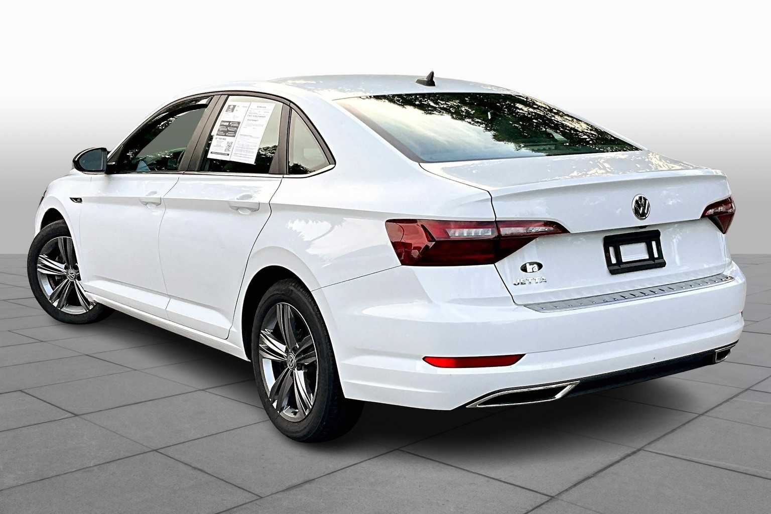 2020 Volkswagen Jetta R-Line photo 8