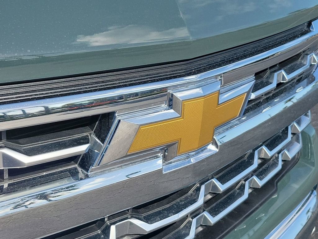 2025 Chevrolet Silverado LTZ photo 39