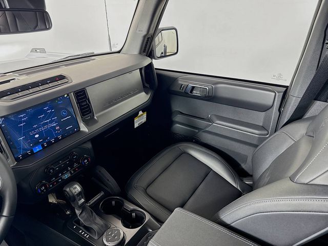 2025 Ford Bronco Badlands photo 23