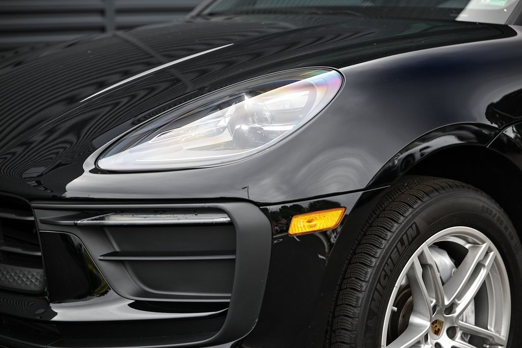 2024 Porsche Macan S photo 11