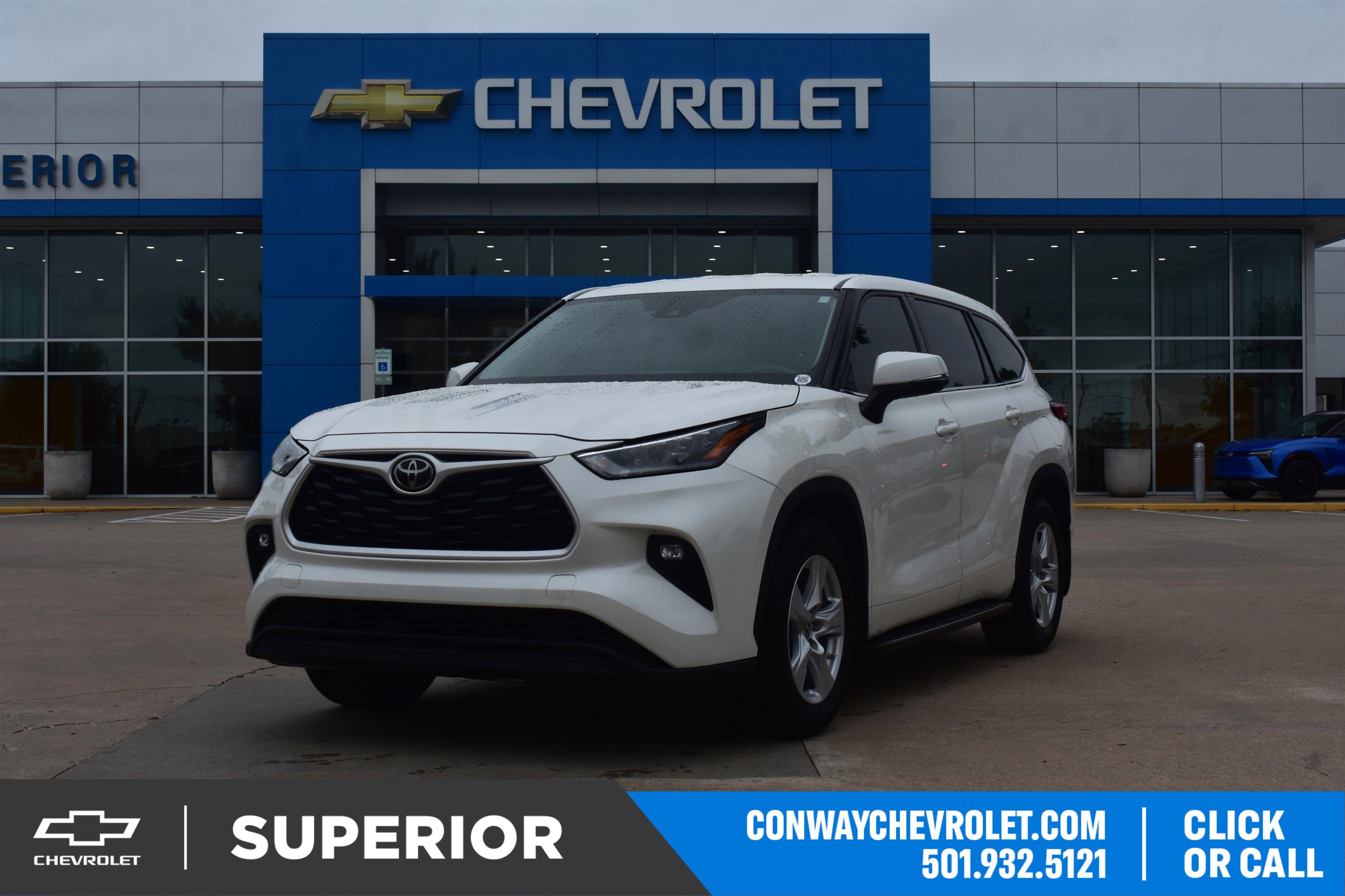 2020 Toyota Highlander LE