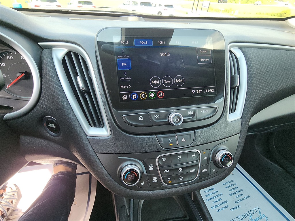 2023 Chevrolet Malibu 1LT photo 16