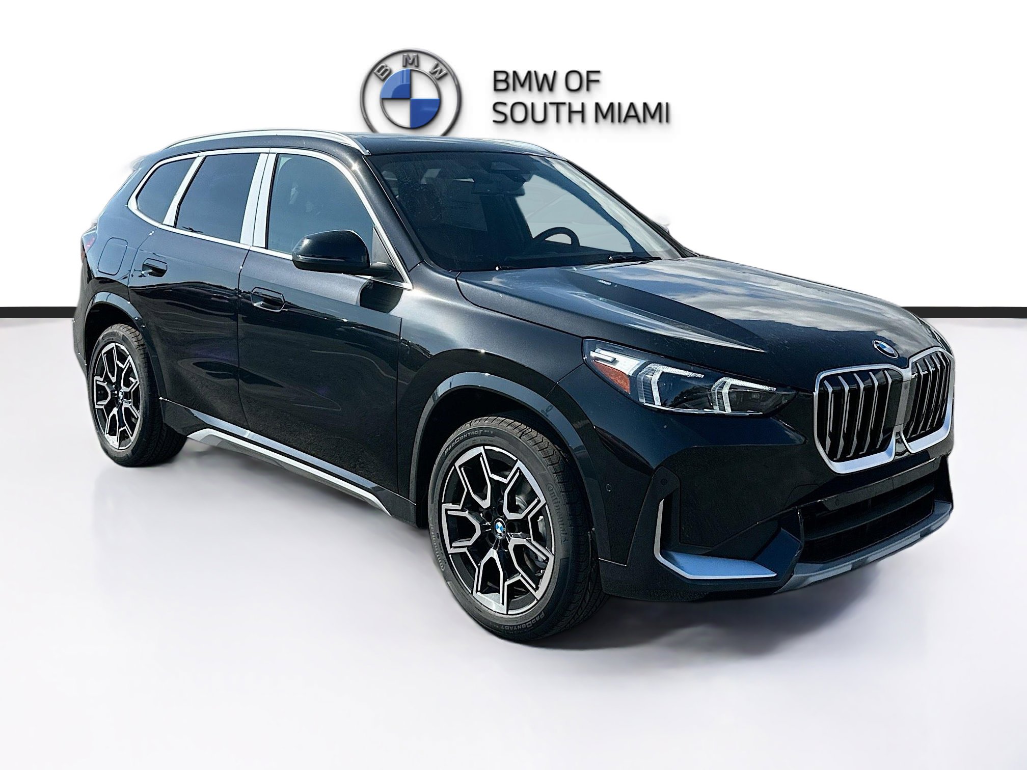 2026 BMW X1 28i's photo