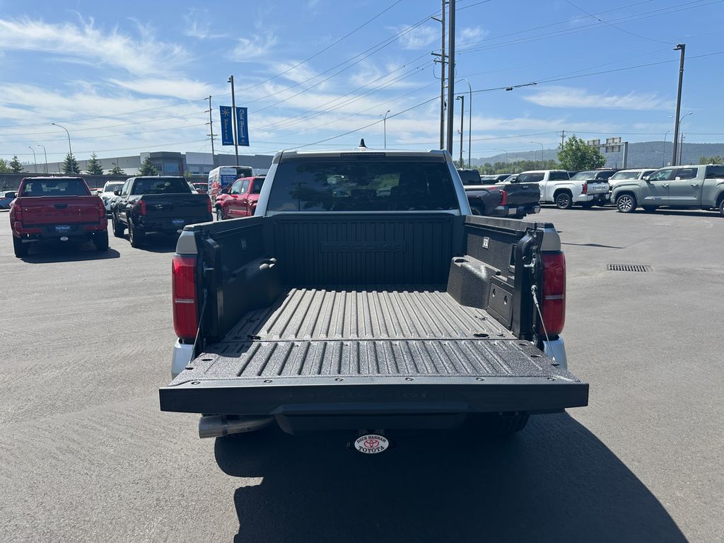 2025 Toyota Tacoma TRD Off-Road 4x4 Double Cab photo 11