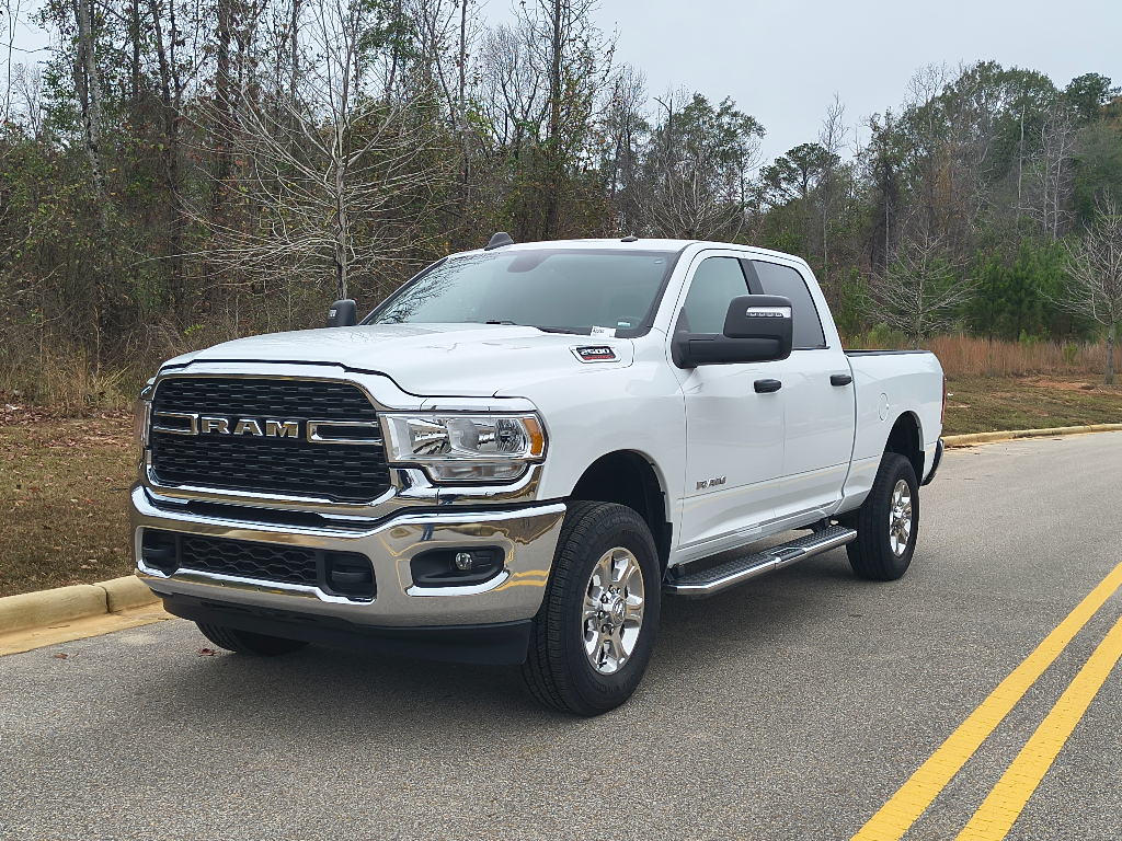 2024 RAM Ram 2500 Pickup Big Horn's photo