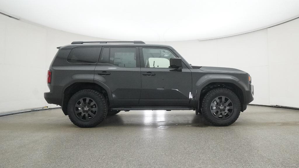 2025 Toyota Land Cruiser photo 25