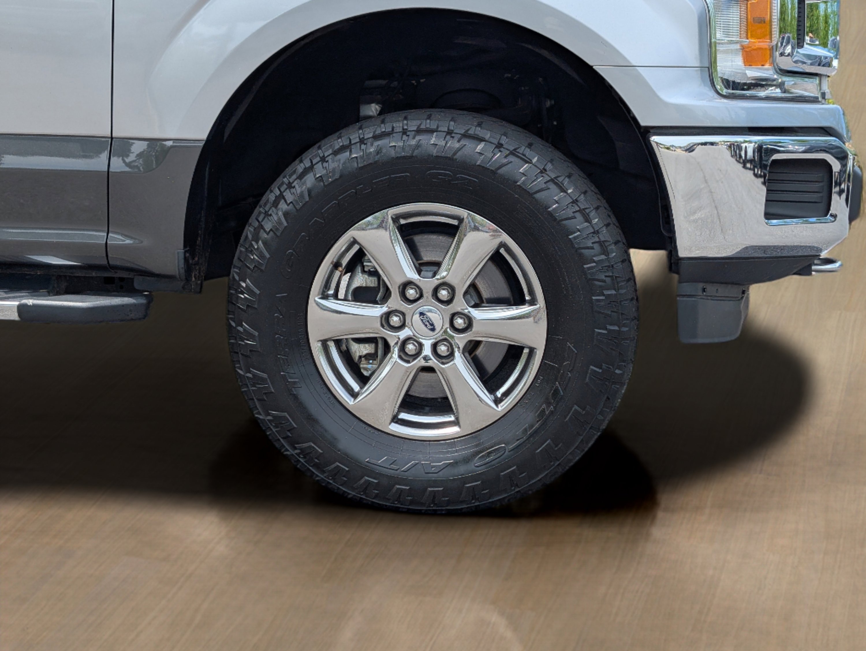 2020 Ford F-150 XLT photo 6
